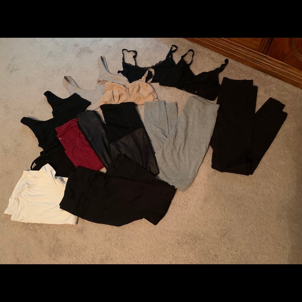 Maternity clothes/nursing bras